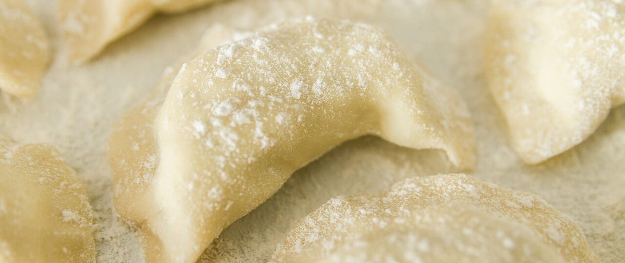 Pierogi z rabarbarem