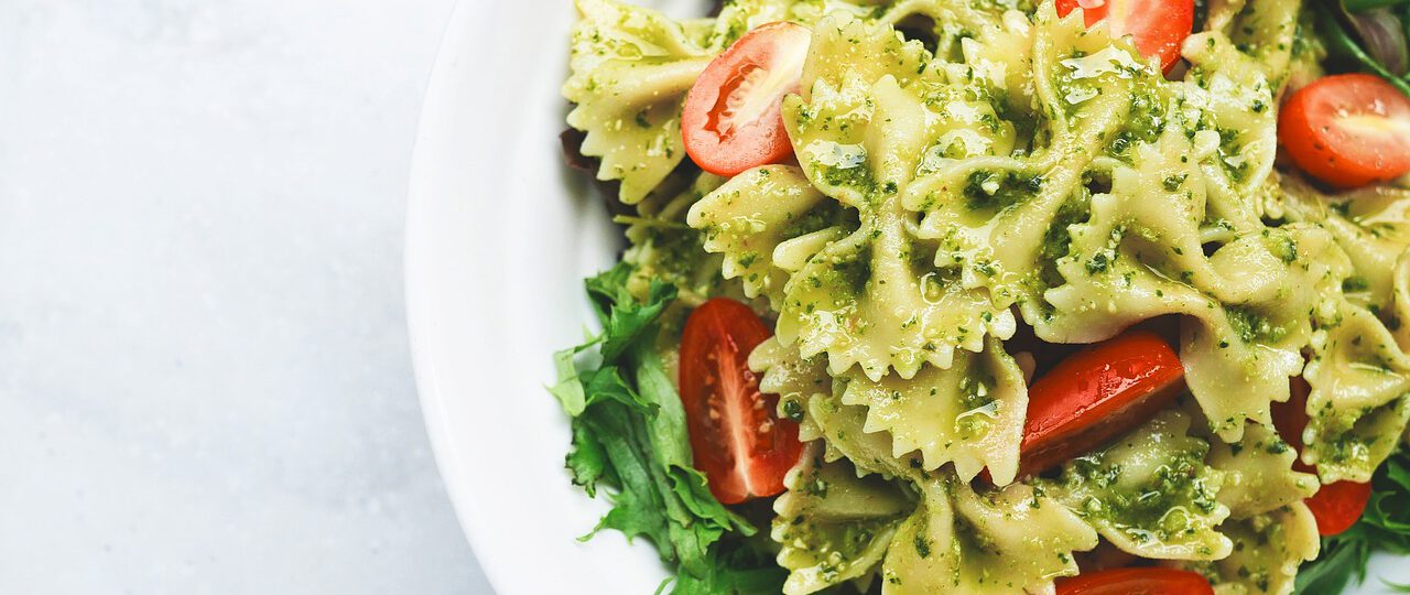 Farfalle z pesto
