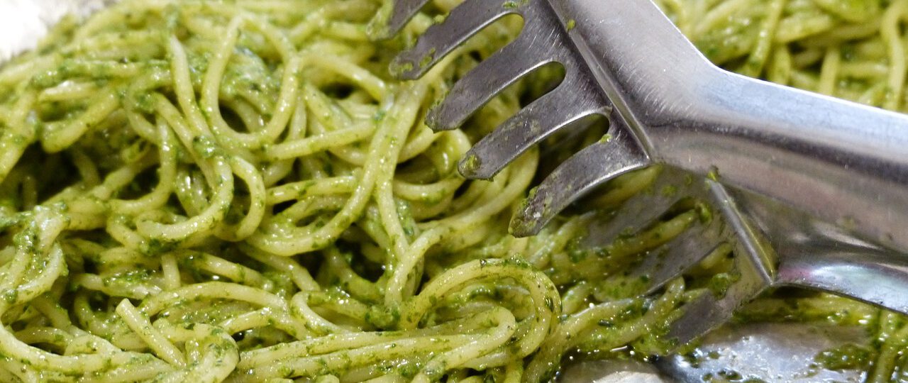 Spaghetti z pesto