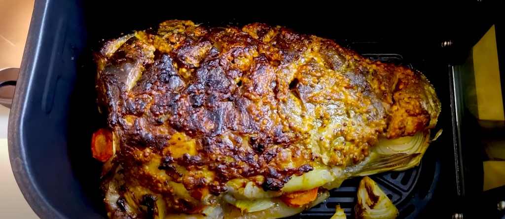 Karp pieczony z grzybami