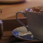 Przyprawa piernikowa i gorąca czekolada, screen z YouTube