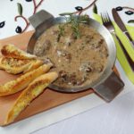 Przepis kulinarny na sos grzybowy