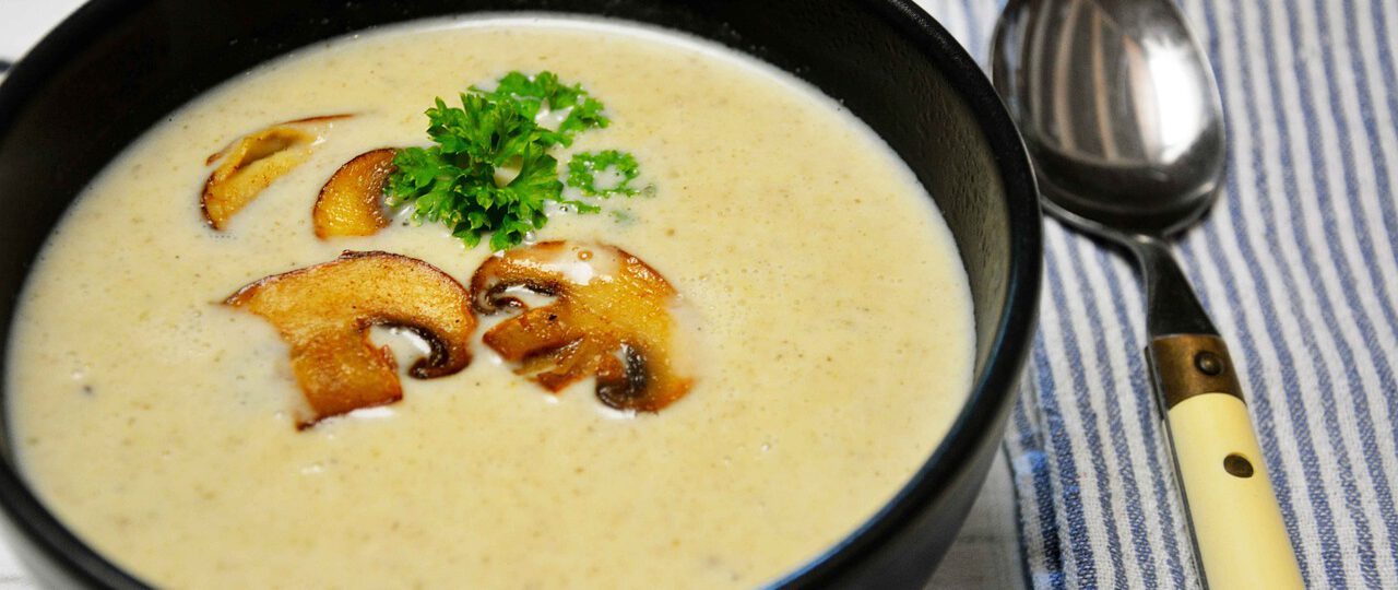 Zupa grzybowa z suszonych grzybów