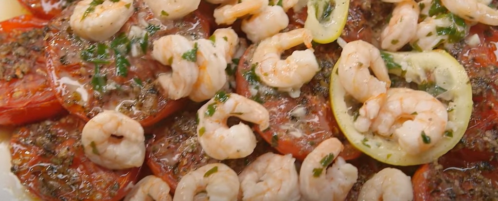 Krewetki zapiekane w pomidorach