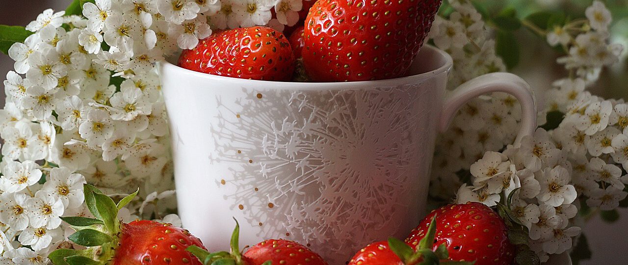 Syrop z szypułek truskawek