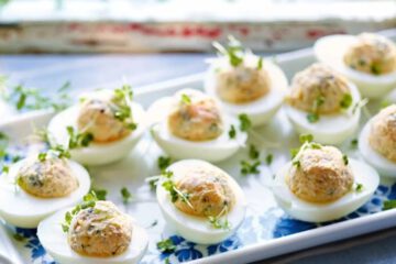 Jajka faszerowane z szynką