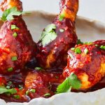 Kurczak w marynacie z ananasa z sosem BBQ