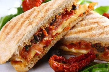 Tradycyjne panini z szynką