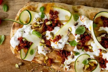 Pinsa z kiełbasą nduja