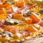 Pizza z boczkiem, screen z YouTube