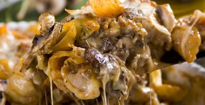 Prosta zapiekanka z pieczarkami