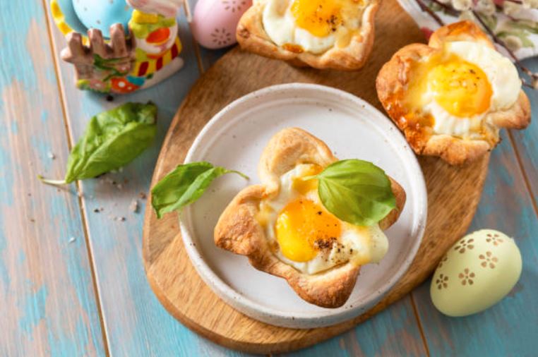 Jajka w cieście francuskim 