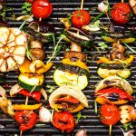 szaszłyki na grillu