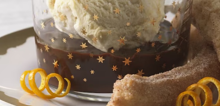 Curros z sosem pomarańczowo-czekoladowym