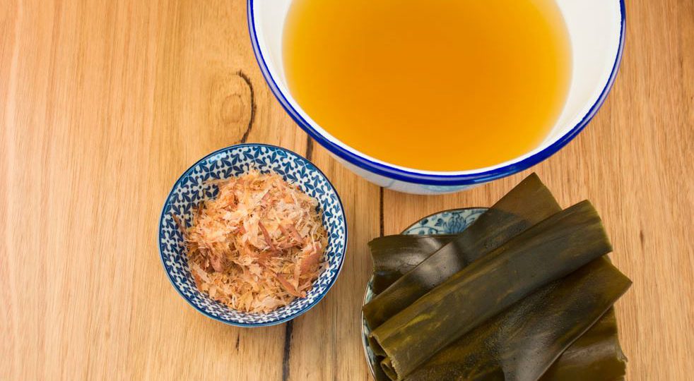 Japoński bulion dashi 