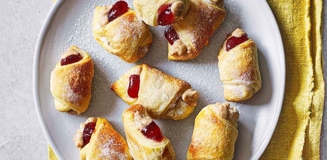 Kruche rożki z dżemem 