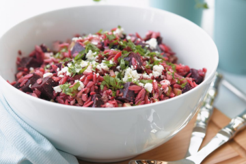 Makaron orzo z fetą tą i botwinką 