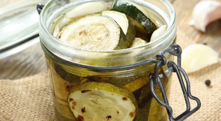 Marynowana cukinia