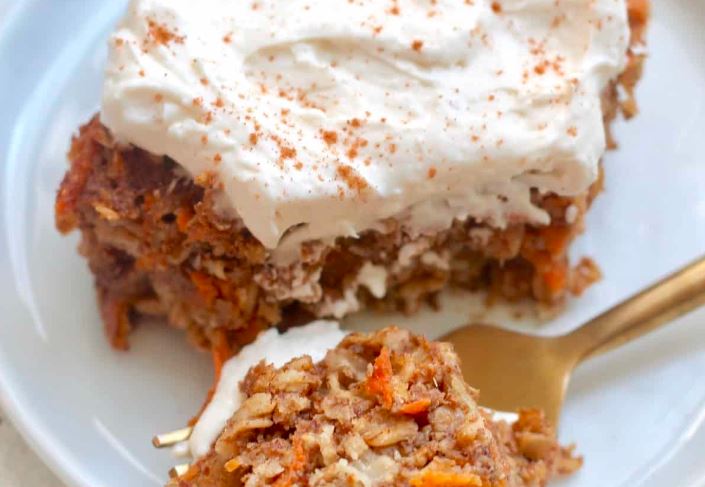 Owsiany placek marchewkowy 