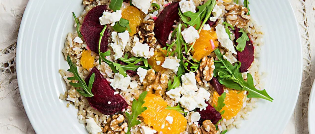 Sałatka z brązowym ryżem