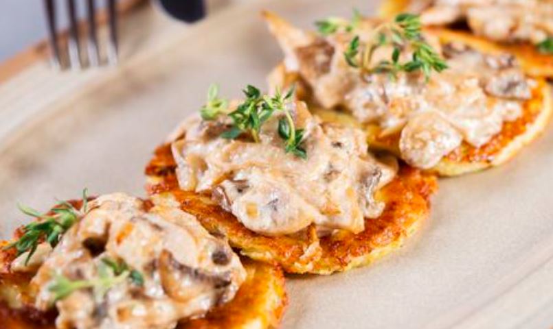 Placek po zbójnicku w stylu wegetariańskim