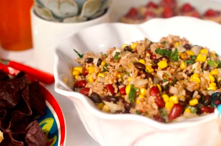 Pikantna sałatka z ryżem