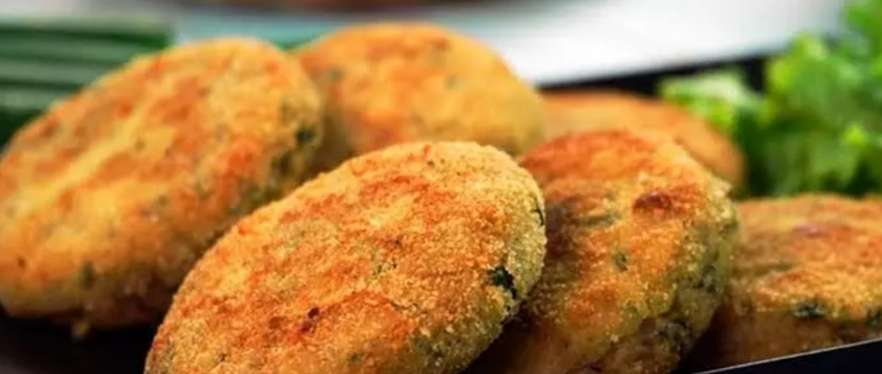 Serowe kotlety z rozgotowanego ryżu 