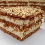 Ciasto chałwowe bez pieczenia 