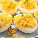 Jajka mimosa - francuski pomysł na śniadanie