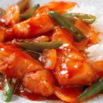 Łosoś z woka w sosie słodko-kwaśnym 