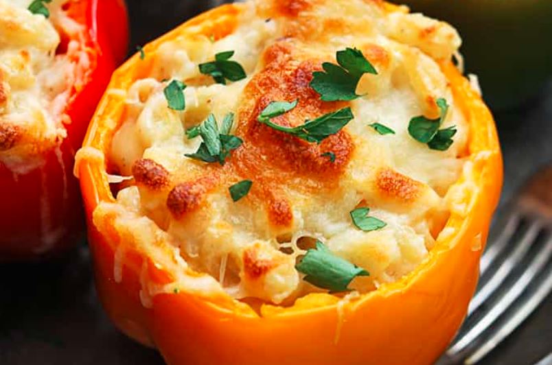Papryka faszerowana mac and cheese 