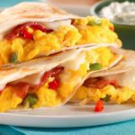 Quesadilla śniadaniowa 