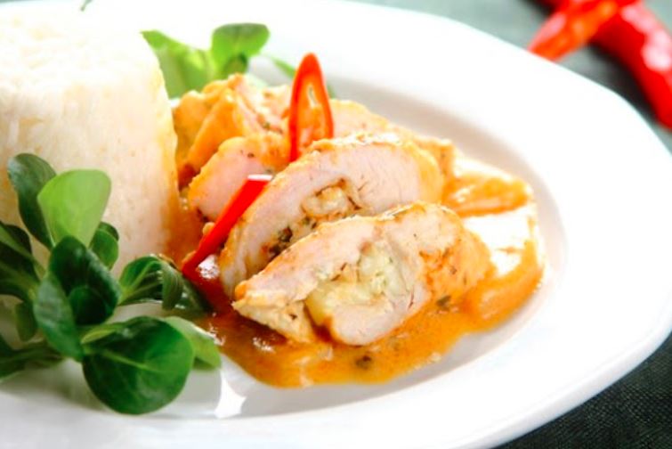 Roladki z indyka po hawajsku 