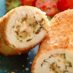 Roladki z kurczaka faszerowane serem pleśniowym 