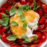 Smażona burrata z pomidorkami 