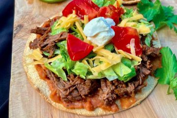 Tostadas z wołowiną 