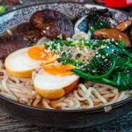 Wege Ramen z grzybami Shiitake