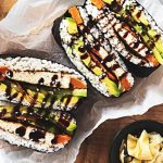 Japońska kanapka onigirazu