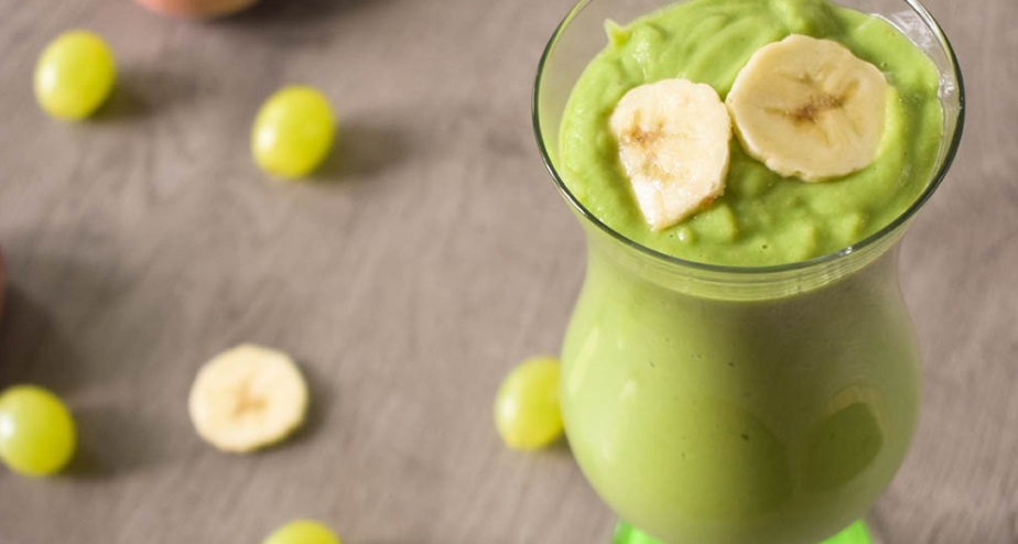 Smoothie – szpinak z brzoskwinią