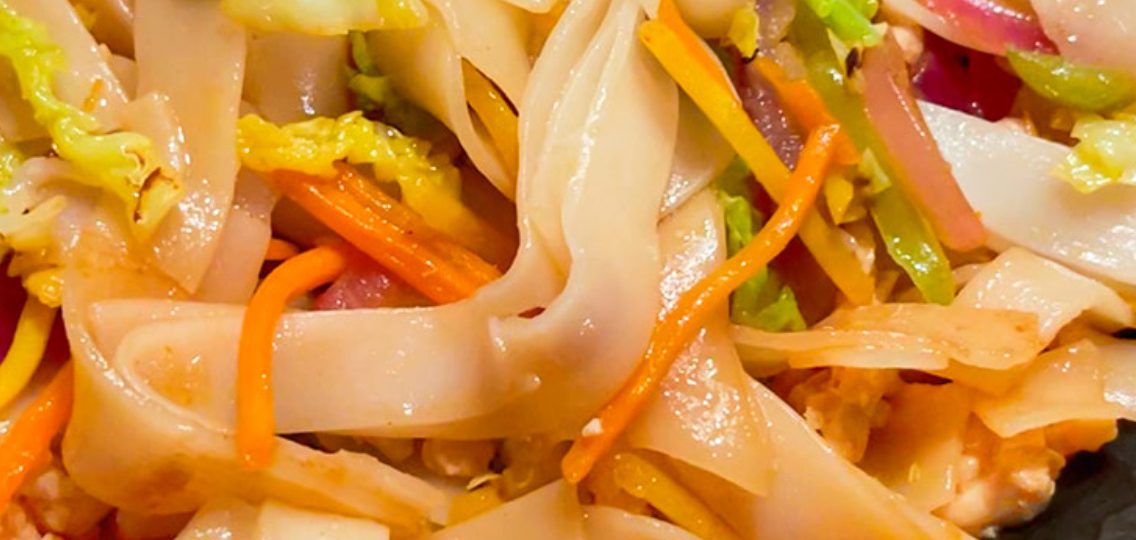 Stir-fry z mielonym mięsem drobiowym